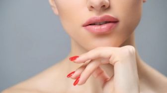 4 Tips Mendapatkan Bibir Sehat dan Berwarna Pink Alami, agar Penampilan Lebih Sempurna