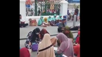 Viral Gerakan Baca Al-Quran di Malioboro, MUI DIY: Boleh Dilakukan di Mana Saja Asal Tak Ganggu dan di Tempat Kotor