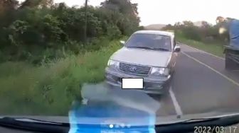 Viral Bocil Tunggangi Kijang Kapsul Berujung Petaka, Sopir Suzuki APV Jadi Korban Keganasan