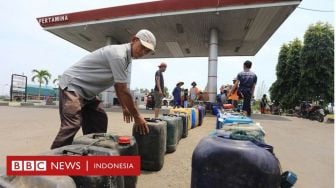 Jelang Ramadhan Solar Langka: Antrean Panjang hingga Bahan Pokok Terganggu