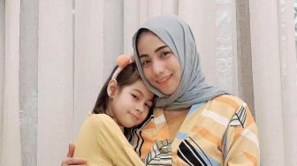 Mirip Orang Turki Asli, 5 Potret Elif Kayla Putri Siti KDI