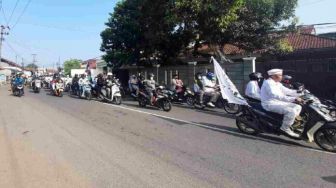 Ratusan Umat Islam Banjar Turun ke Jalan Konvoi Keliling Kota