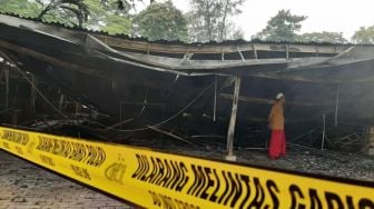 Usai Dibakar Pria Homo karena Cemburu, Pemprov DKI Masih Pikir-pikir Bangun Ulang Kios Lenggang Jakarta Monas