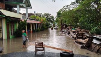 Banjir Rendam Rumah di Lima Padukuhan di Sleman, Lahan Pertanian Rusak dan Warga Terpaksa Mengungsi