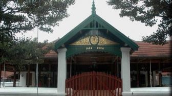 Enklave Antara Yogyakarta dan Surakarta, Awal Mula Kotagede Jadi Dua