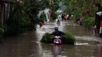 Diduga Akibat Sungai Meluap, Komplek Rumah Dome di Sleman Tergenang Banjir