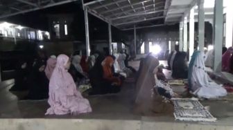 Jamaah Pondok Pesantren Mahfilud Duror Jember Sudah Puasa Hari Ini, Pakai Hitungan Sendiri