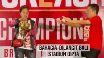 Ada Mbak Rara Si Pawang Hujan yang Turut Kawal Laga Bali United pada Puncak BRI Liga 1