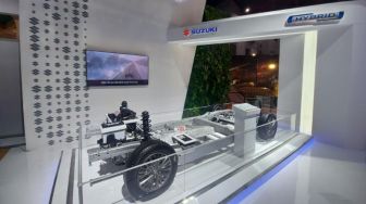 Pamerkan Teknologi Hybrid, Sinyal Suzuki Siapkan Mobil Elektrifikasi?