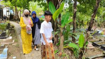 Tradisi Nyekar Warga Rangkasbitung Lebak, Ziarah ke Makam Keluarga Sebelum Puasa