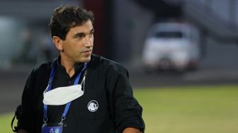 Arema FC Targetkan Gelar Liga 1, Eduardo Almeida Tak Punya Alasan untuk Gagal