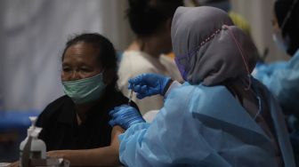 Pekan Pertama Bukan Ramadhan, Cakupan Vaksin Booster Meningkat Hampir 10 Persen