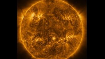 Ledakan Suar Matahari ke Arah Bumi Sebabkan Pemadaman Radio