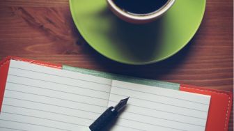 6 Tahapan Menulis Tulisan Berkualitas Secara Efektif, Bisa Kamu Terapkan