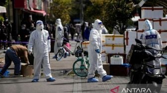 Militer dan Dokter Dikirim ke Shanghai untuk Tes COVID-19 Massal, Separah Apa China?