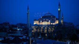 Jadwal Sholat dan Buka Puasa Jember 7 April 2022