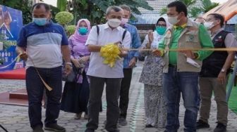 Pertama di Indonesia, Gubernur Riau Resmikan Rumah Vaksin 24 Jam di Pekanba