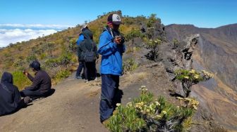 Kabar Gembira! Jalur Pendakian Gunung Tambora Kembali Dibuka, Ini Syaratnya