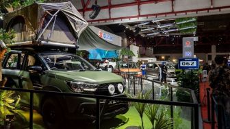 Tebar Inspirasi Bisnis UMKM Sampai Liburan Bermobil, Suzuki Suguhkan Mobil Customizing di IIMS Hybrid 2022