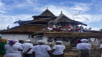 Keunikan Tradisi Tunggu Batal di Maluku, Ramai-ramai di Luar Pagar Masjid Sambil Mengucapkan Batal