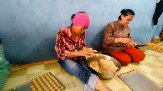 Lebaran Masih Lama, Pengusaha Kue Kering di Medan Sudah Banjir Pesanan