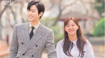 A Business Proposal Episode 12: Pasangan Ha Tae dan Young Hoon Happy Ending