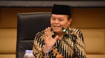 Kader PKS Dibully Gara-gara Salah Nulis Bahasa Inggris, Gus Nadir Beri Pembelaan dan Singgung Presiden Jokowi
