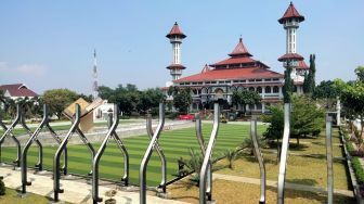 10 Masjid di Cianjur Yang Sediakan Takjil Gratis, Anak Kos Merapat!
