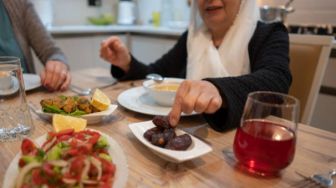 Jadwal Buka Puasa dan Salat Lengkap Saat Ramadhan untuk Wilayah Kediri, Kamis 7 April 2022