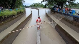 Sungai Serayu Berlumpur, 82.000 Pelanggan PDAM di Banyumas dan Cilacap Krisis Air Bersih