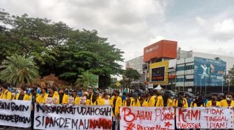 Menolak Jokowi Tiga Periode Harga Mati, Bem Se-Sumsel: Paling Menyakitkan Rakyat, Saat Minyak Goreng Langka dan Mahal