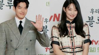 Kim Woo Bin dan Shin Min Ah Tidak Menjadi Pasangan di Drama "Our Blues"