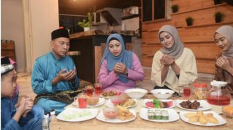 Jadwal Salat dan Jadwal Buka Puasa Kabupaten Tangerang Jumat 8 April 2022
