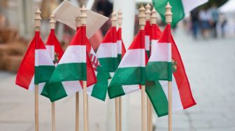 5 Arti Mimpi Negara Hongaria: Anda Akan Bertemu dengan Orang Terhormat