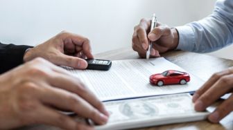 Yakin Mau Membatalkan Polis Asuransi Mobil? Ketahui Dulu Konsekuensinya