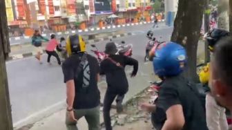63 Orang di Kota Makassar Masih Ditahan Polisi, Pasca Bentrok Polisi dan Pengunjuk Rasa
