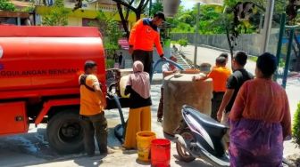 Sejumlah Kawasan di Padang Dilanda Kekeringan, Satu RT Krisis Air Bersih