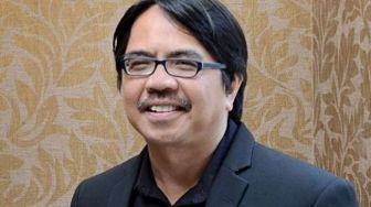 Profil Ade Armando, Dosen UI Berdarah Minangkabau yang Babak Belur Dihajar Massa