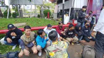 Menyusup Demo BEM SI di DPR, Belasan Pemuda yang Nyamar jadi Mahasiswa Ditangkap Polisi