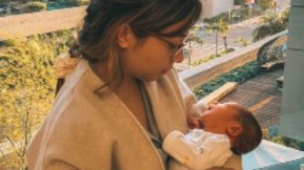 Ajak Jalan-jalan Bayinya Padahal Belum Genap 40 Hari setelah Lahir, Nikita Willy Tuai Pro Kontra