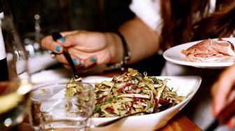 5 Cara Agar Makan Sahur Tetap Terasa Nikmat dan Enggak Bikin Malas