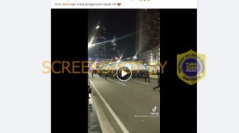 CEK FAKTA: Beredar Video Kerennya Pasukan Pengamanan Demo 11 April 2022, Benarkah?