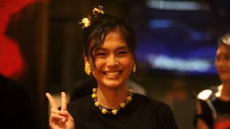 Pemeran film Tutuge Rania Putrisari ditemui saat gala premier film terbarunya di Epicentrum Walk, Jakarta, Selasa (12/4/2022). [Suara.com/Angga Budhiyanto]