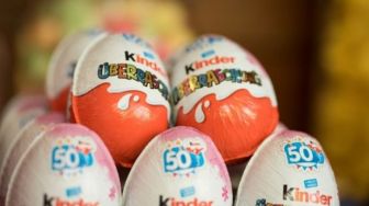 Selain Kinder Joy, 4 Jenis Makanan Ini Juga Bisa Terkontaminasi Bakteri Salmonella!