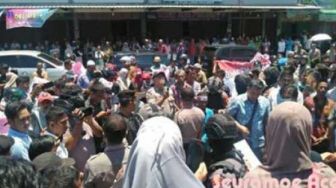 Inilah Dalil Syekh Yusuf Qaradhawi Soal Demonstrasi