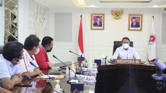 Menpora Amali Minta Tim Review dan CdM Konsisten atas Keputusan yang Diambil