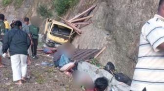 Kecelakaan Maut Truk di Pegunungan Arfak, 16 Pekerja Tambang Tewas di TKP, Belasan Lainnya Kritis di Rumah Sakit