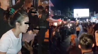 Tak Hanya Lelaki, Tren Viral Balap Lari Kini juga Diikuti Para Peserta Perempuan