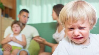 Hati-Hati, Pola Asuh Over Protective dapat Menyebabkan Anak Stres