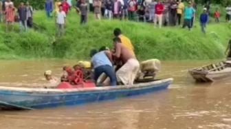 2 Pelajar di Dharmasraya Tewas Terseret Aliran Sungai Batanghari